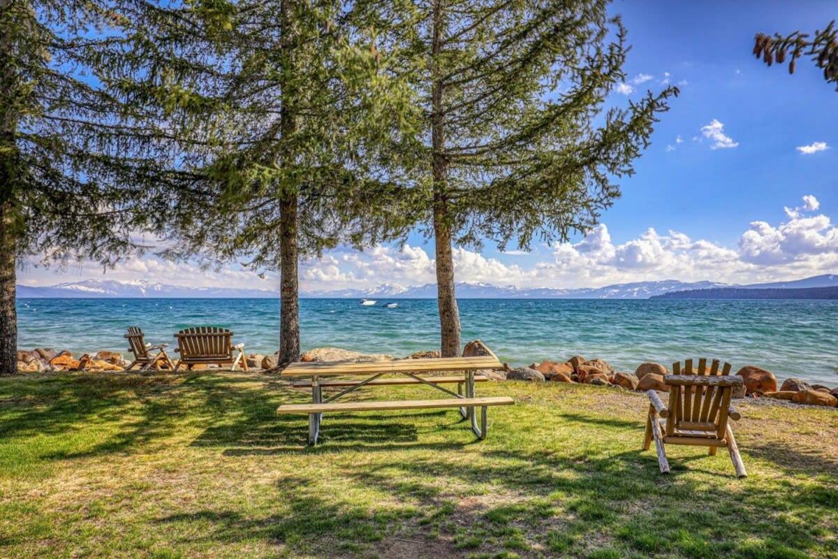 Lakeside Studio Steps From The Beach タホ・ビスタ エクステリア 写真